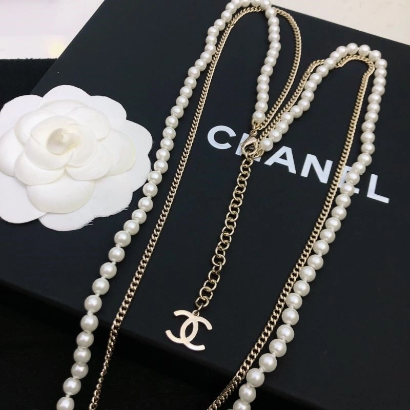 Timeless Chanel Necklaces 223396
