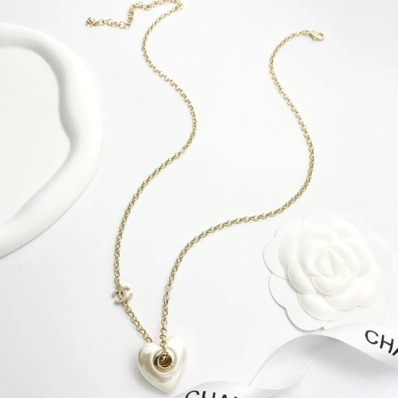 Chanel Necklaces Unisex 223374