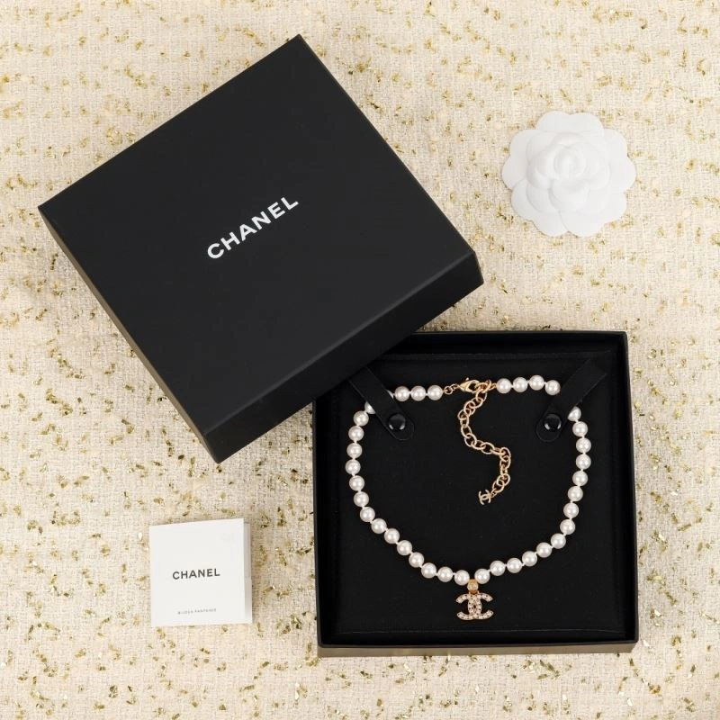 Comfortable Chanel Necklaces 223414