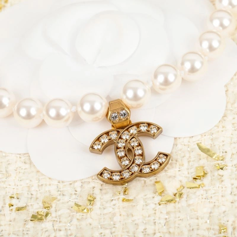 Comfortable Chanel Necklaces 223414