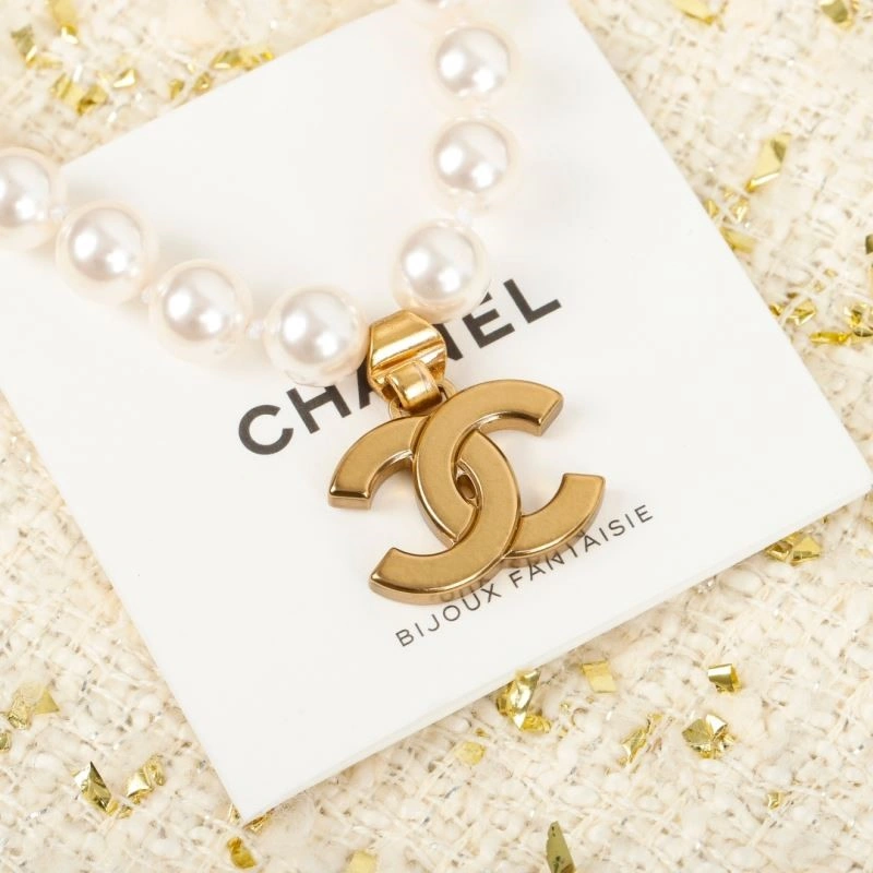 Comfortable Chanel Necklaces 223414