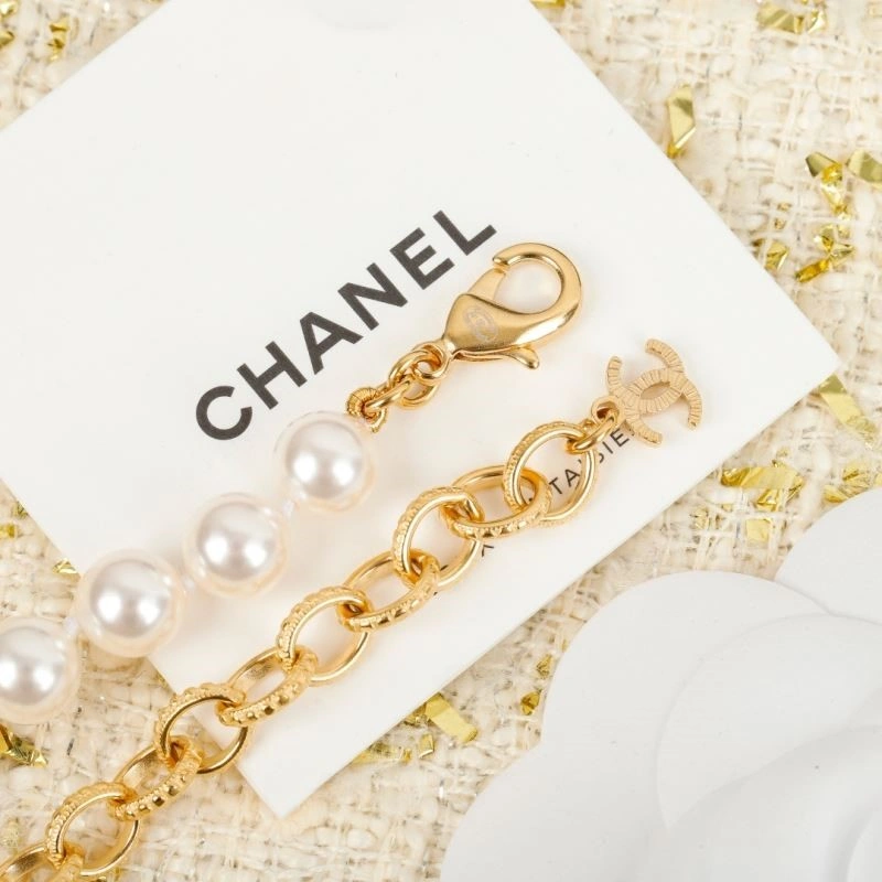 Comfortable Chanel Necklaces 223414