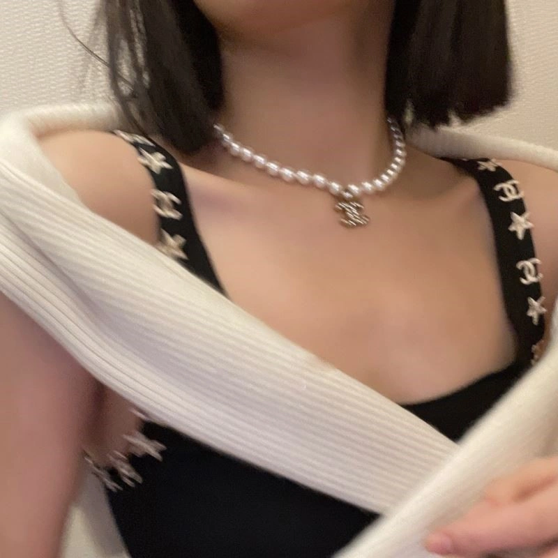 Comfortable Chanel Necklaces 223414
