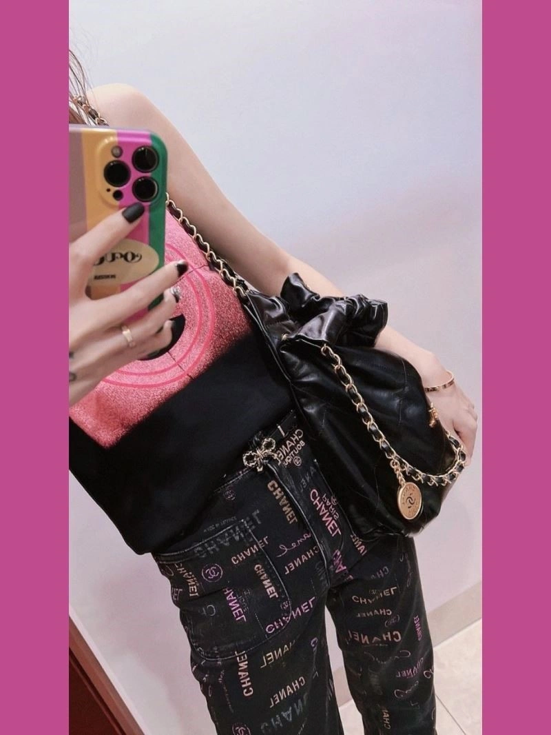 Chanel Necklaces Versatile 223353