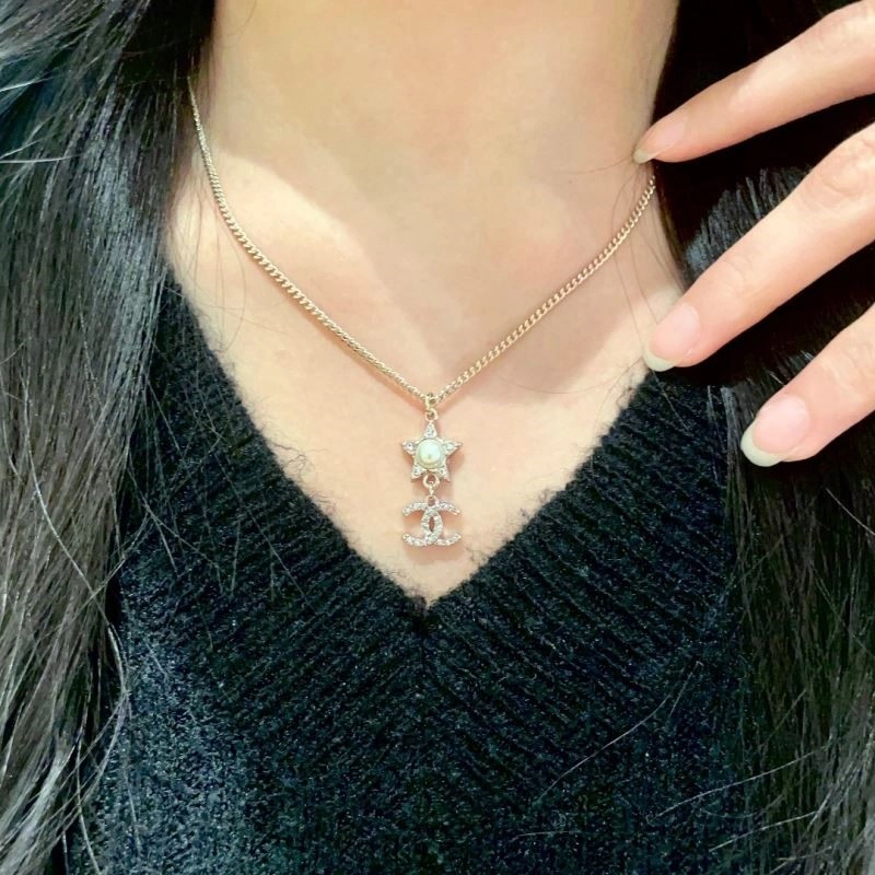 Chanel Necklaces Bold 223357