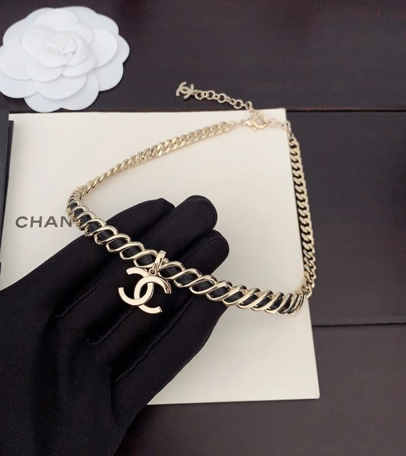 Supportive Chanel Necklaces 223352
