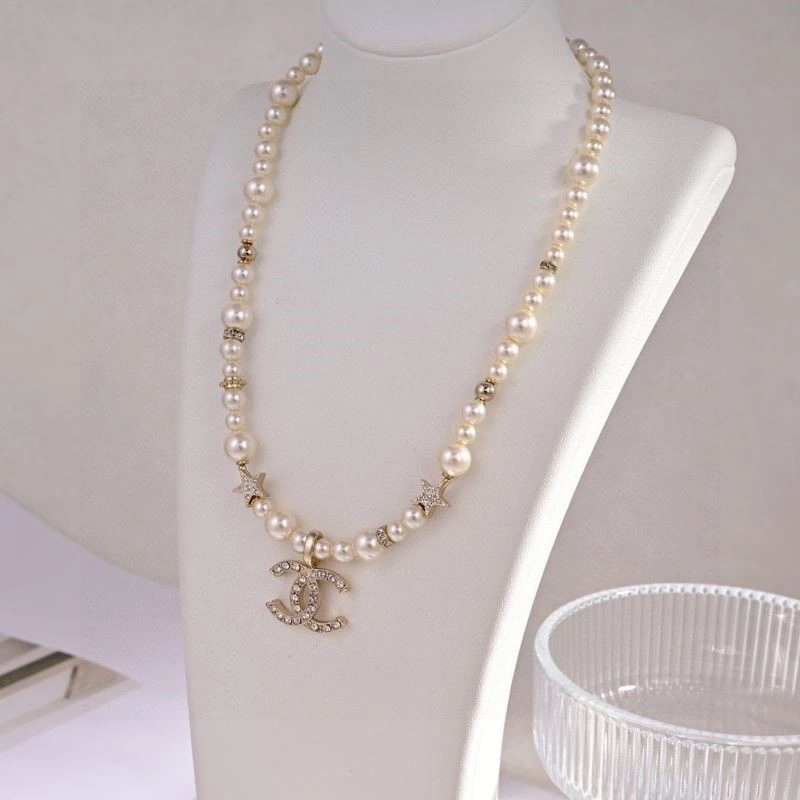 Chanel Necklaces Soft 223348