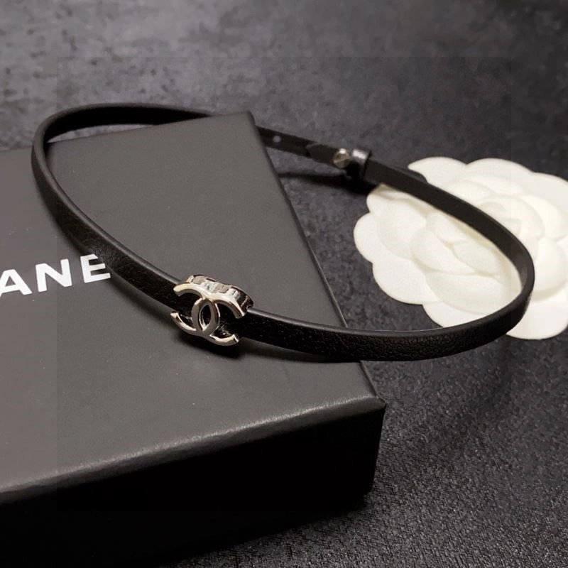 Lightweight Chanel Necklaces 223354