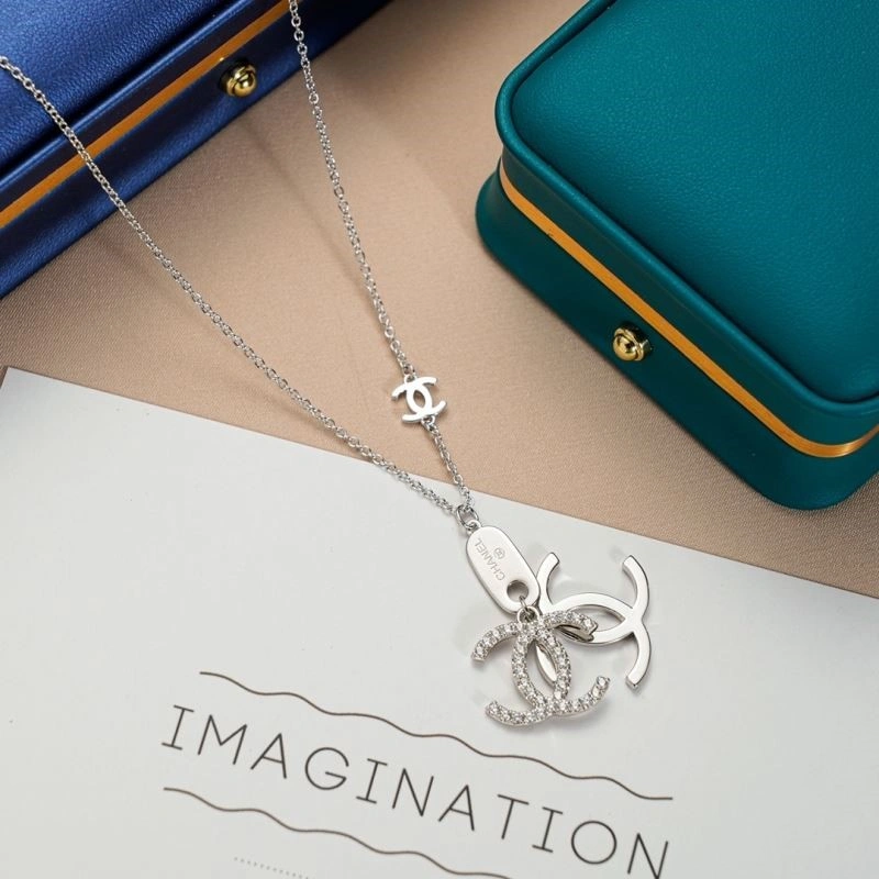 Unisex Chanel Necklaces 223393