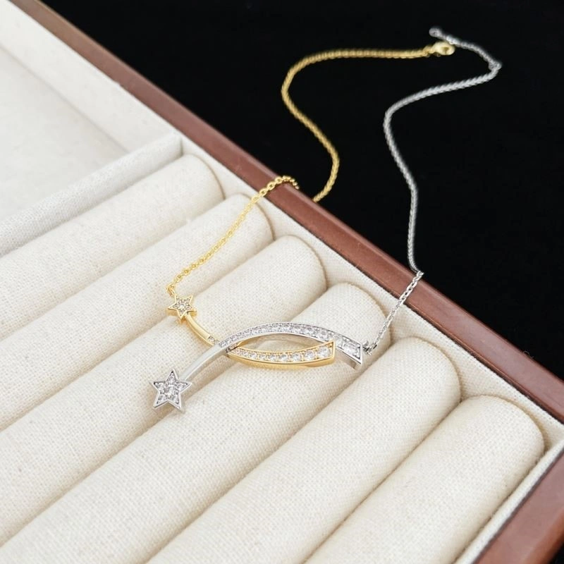 EyeCatching Chanel Necklaces 223350
