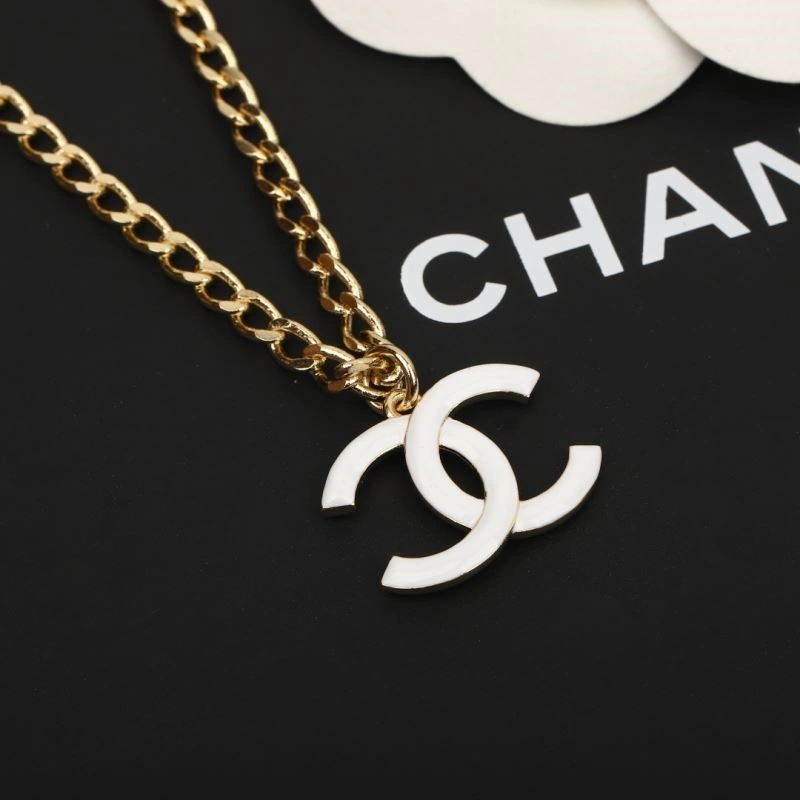 Chanel Necklaces Unique 223337