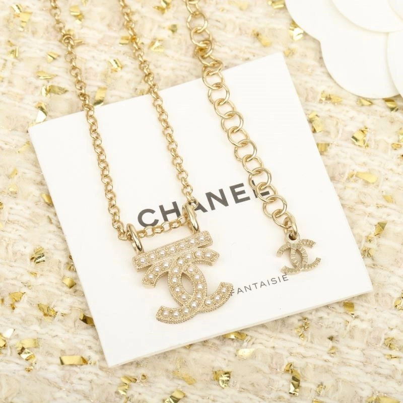 Chanel Necklaces Sophisticated 223338
