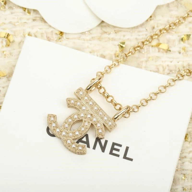 Chanel Necklaces Sophisticated 223338