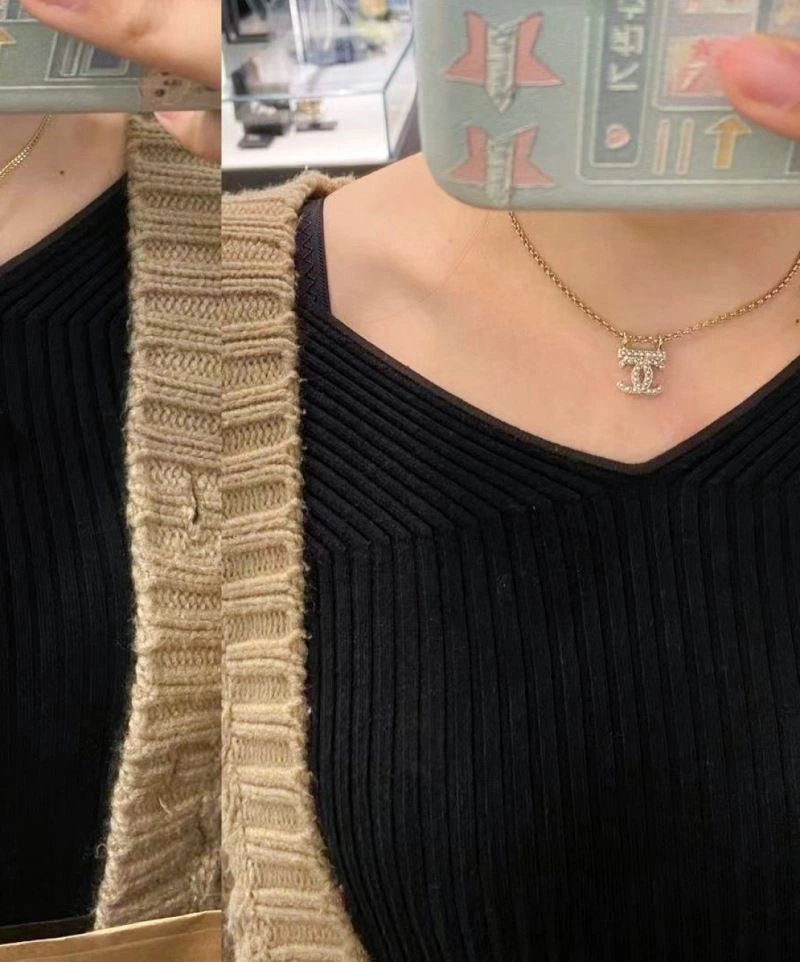 Chanel Necklaces Sophisticated 223338