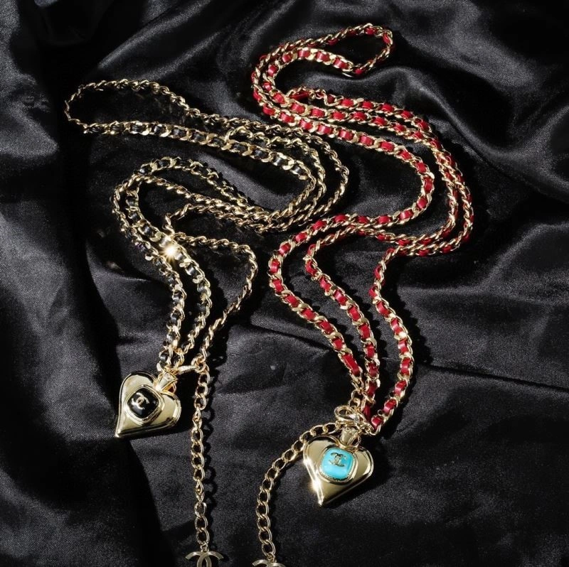 Chanel Necklaces Bright 223298