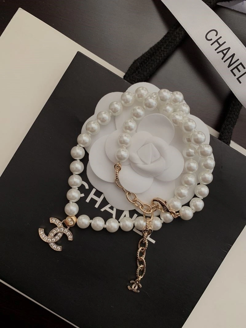 Casual Chanel Necklaces 223460