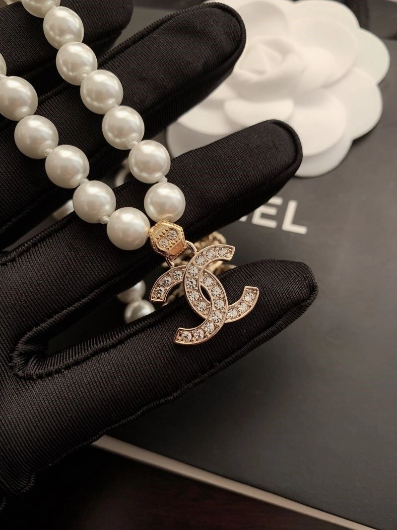 Casual Chanel Necklaces 223460