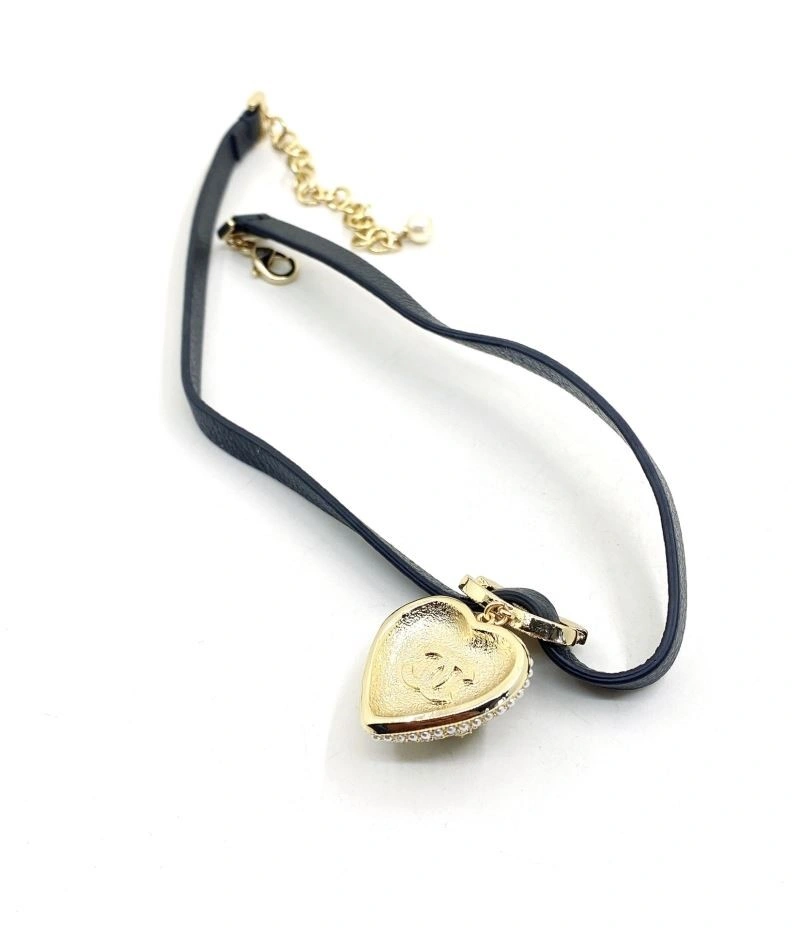 Chanel Necklaces Contemporary 223306
