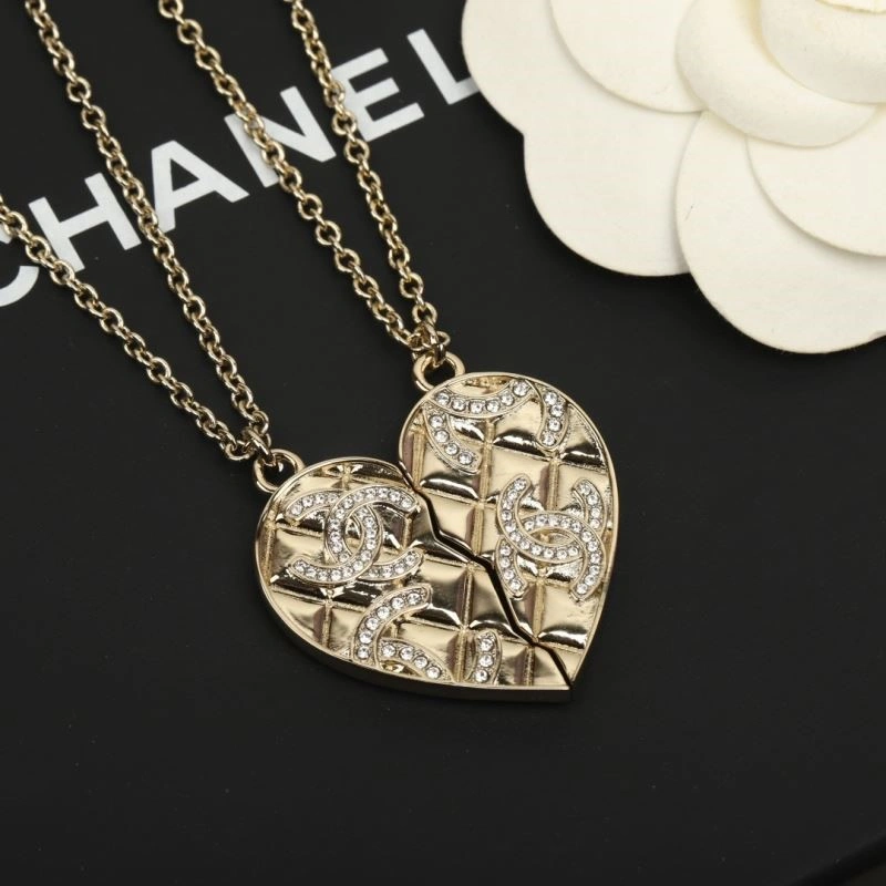 Upgraded Chanel Necklaces 223283