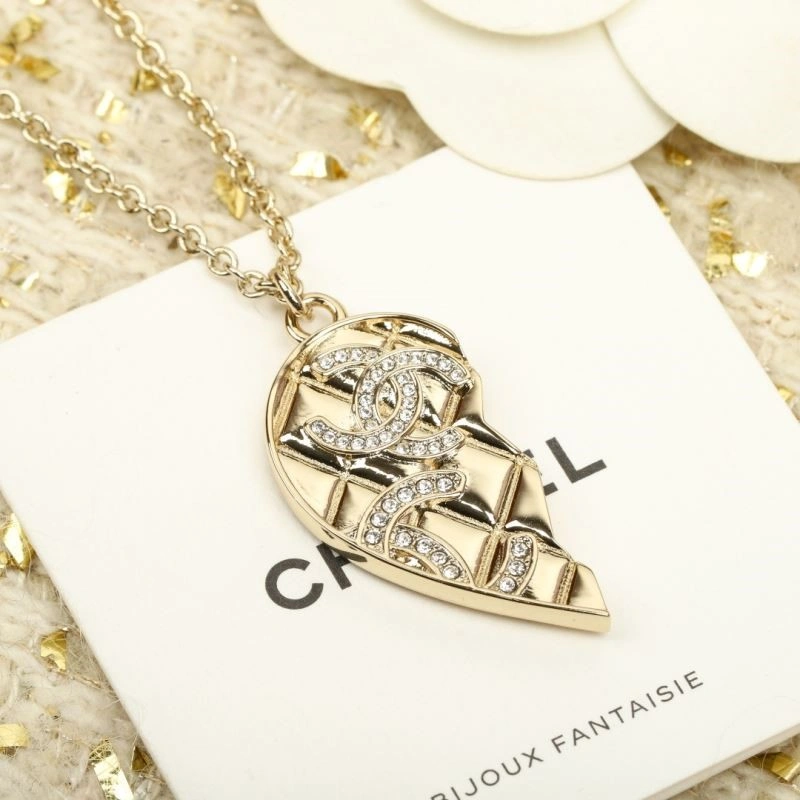 Upgraded Chanel Necklaces 223283