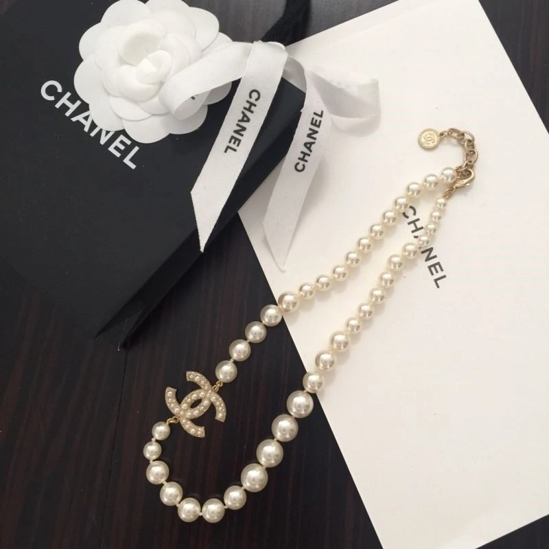 Chanel Necklaces Durable 223300