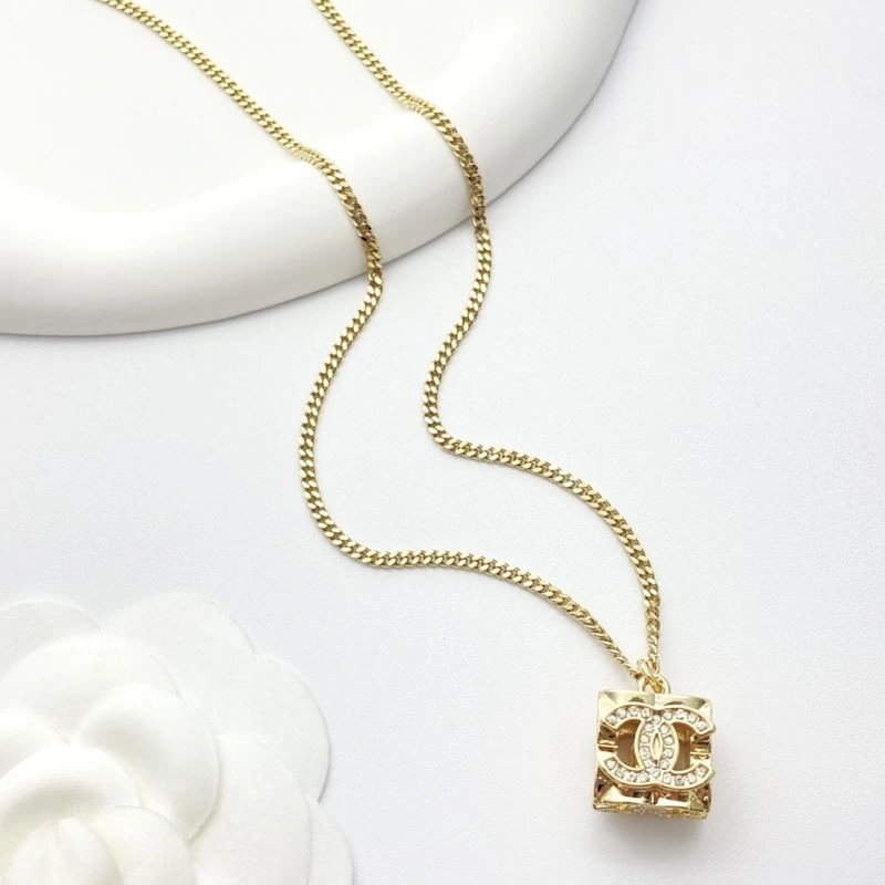 SunProtective Chanel Necklaces 222302