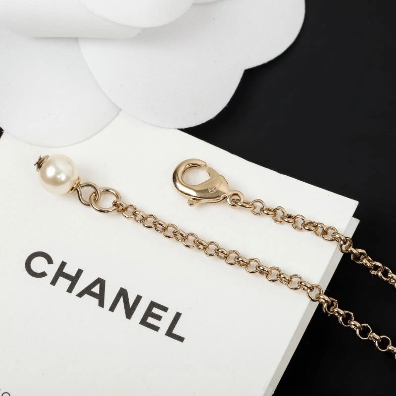 Comfortable Chanel Necklaces 222298