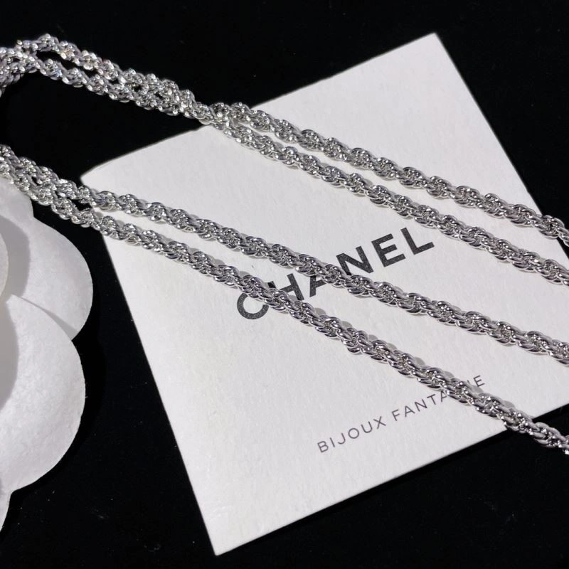 Chanel Necklaces Versatile 222290