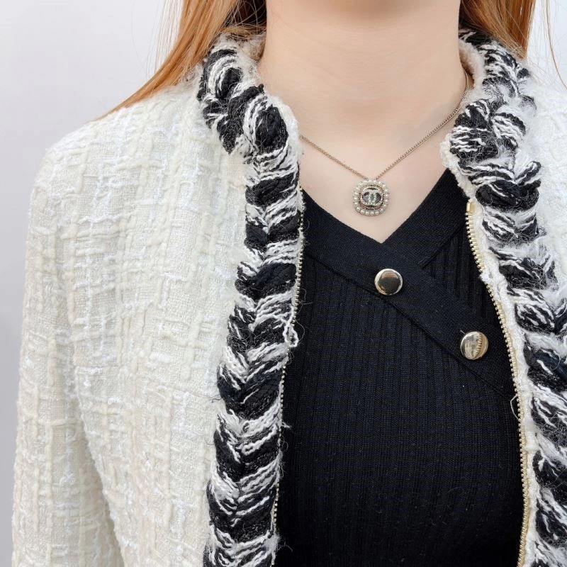 Chanel Necklaces Fashionable 222296