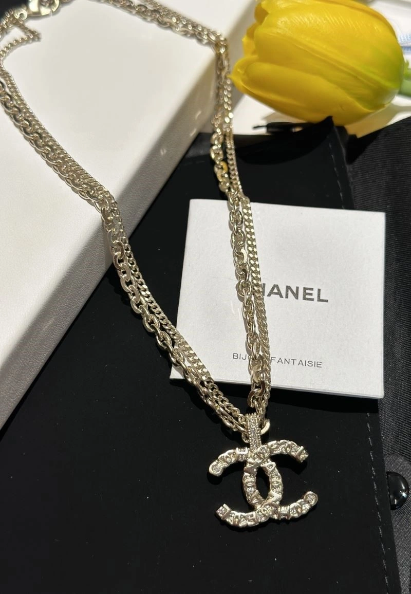 Chanel Necklaces Colorful 222286