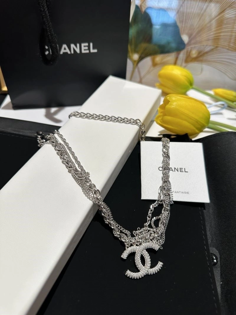 Chanel Necklaces Colorful 222286