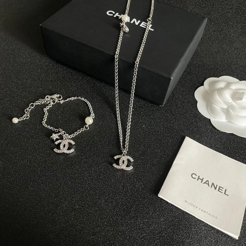 Chanel Necklaces TimelessDesign 222273