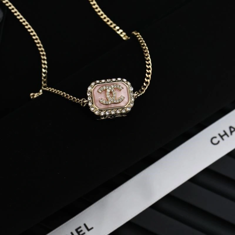Premium Chanel Necklaces 222260
