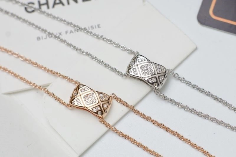 Unisex Chanel Necklaces 222251