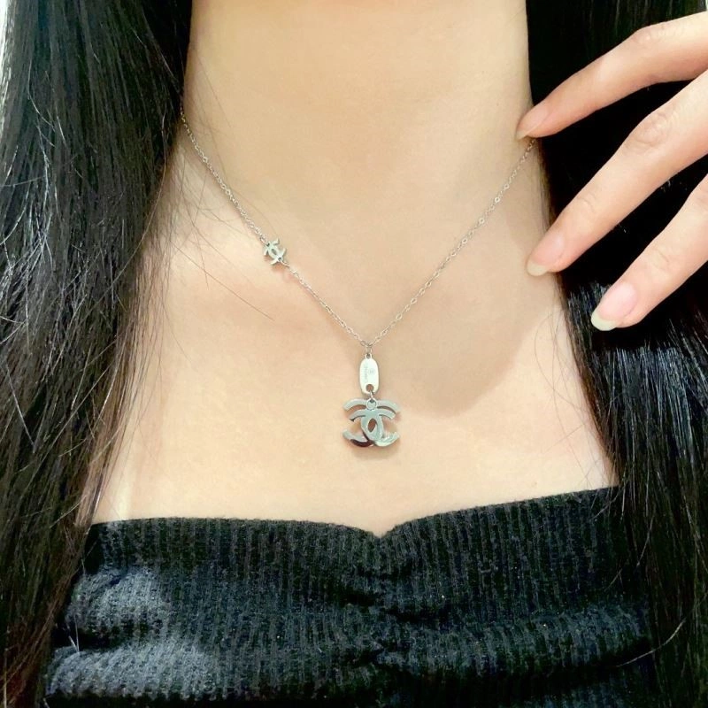 Chanel Necklaces Durable 222247