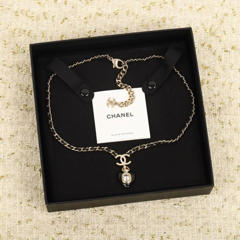 Chanel Necklaces Comfortable 222246