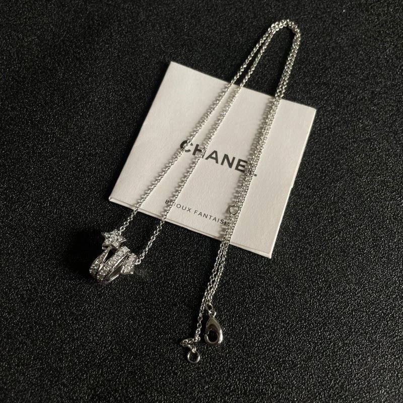 Snug Chanel Necklaces 222239