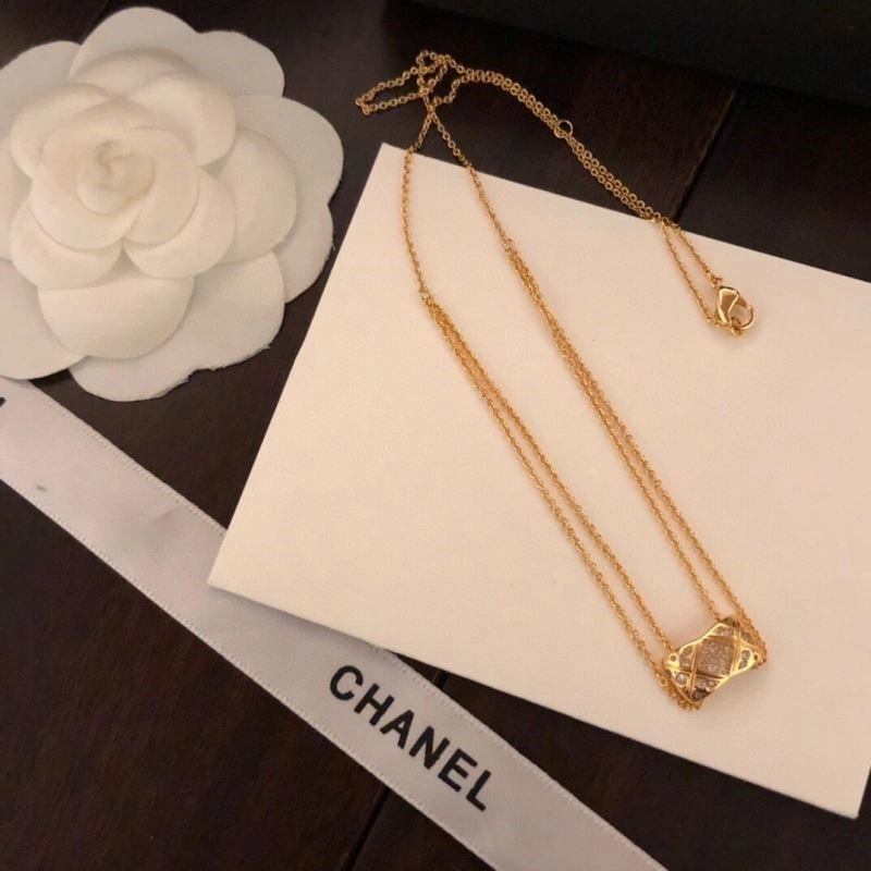 Chanel Necklaces Durable 222207