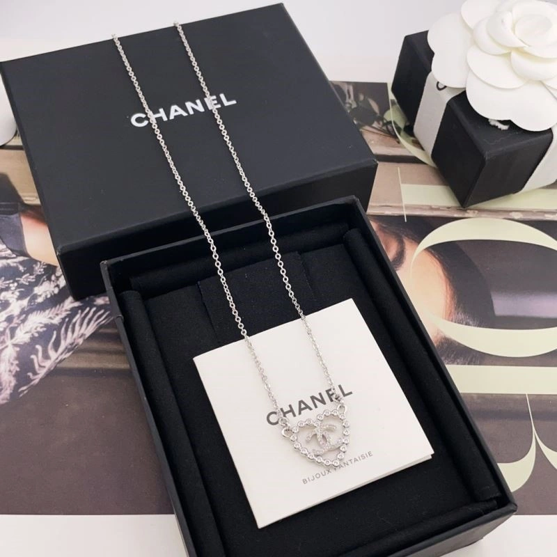 Chanel Necklaces TimelessDesign 222332