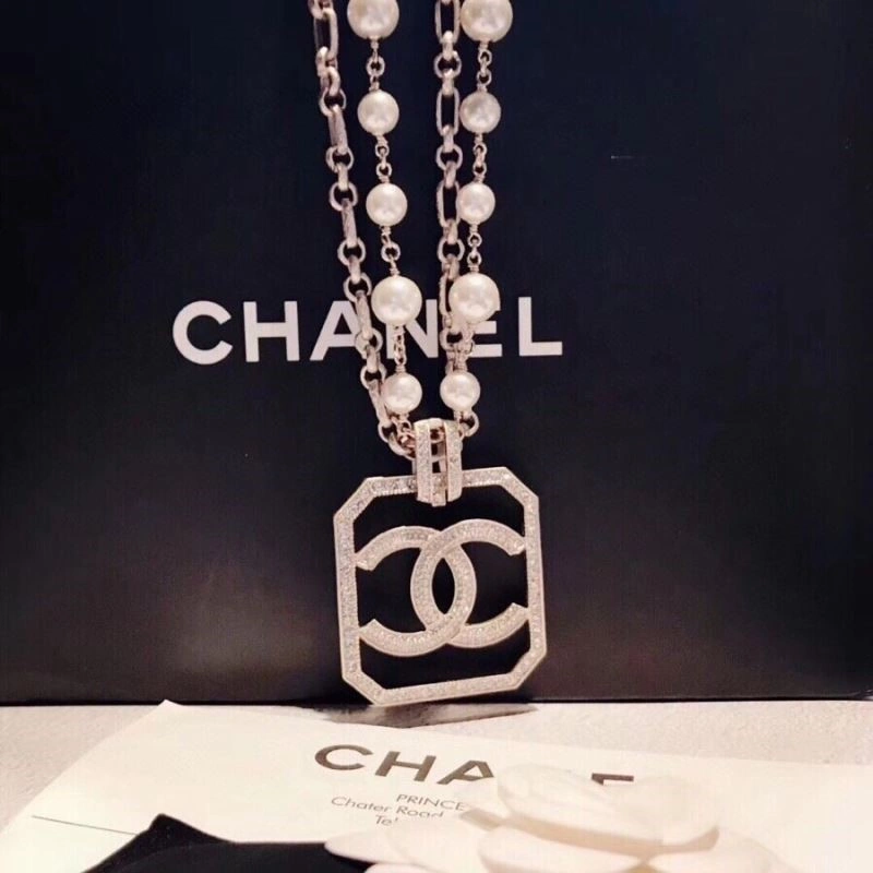 Chanel Necklaces Minimalist 222163