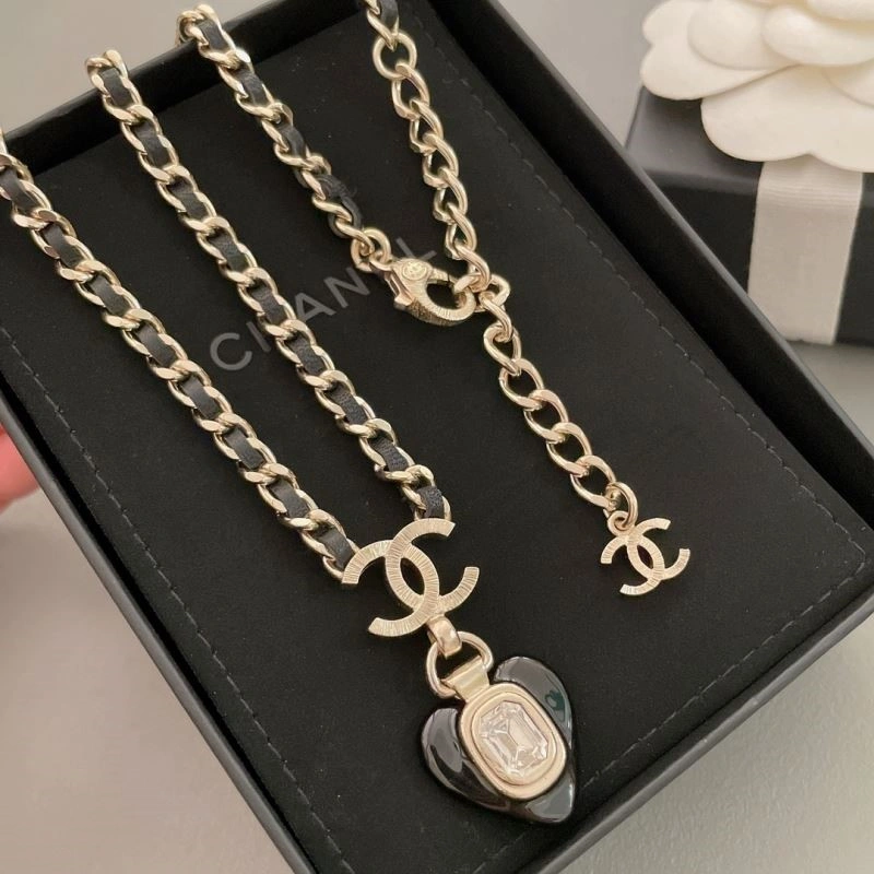 Chanel Necklaces Colorful 222154