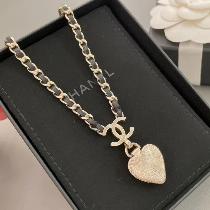 Chanel Necklaces Colorful 222154