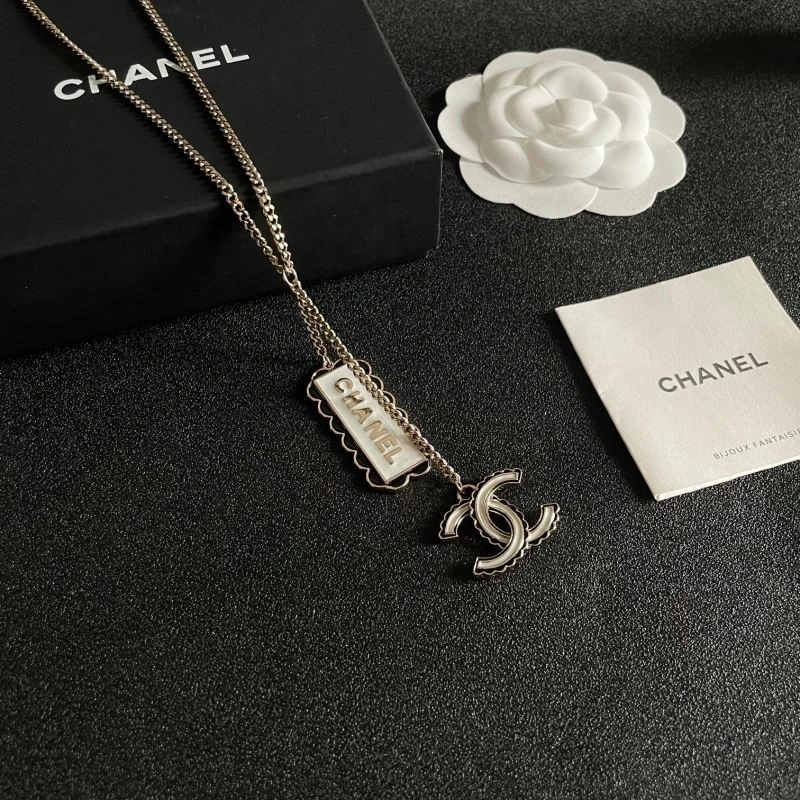Chanel Necklaces Effortless 222161