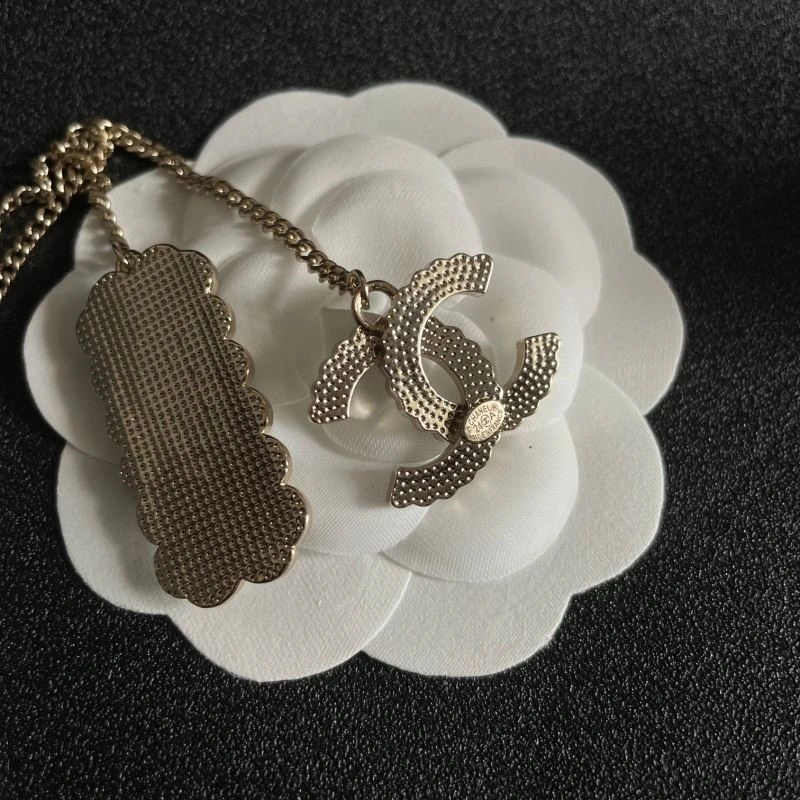 Chanel Necklaces Effortless 222161