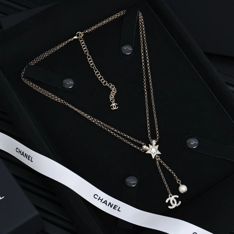 Modern Chanel Necklaces 222156