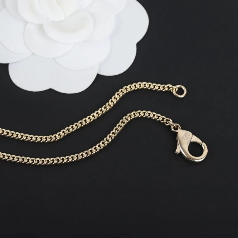 Chanel Necklaces Breathable 222165