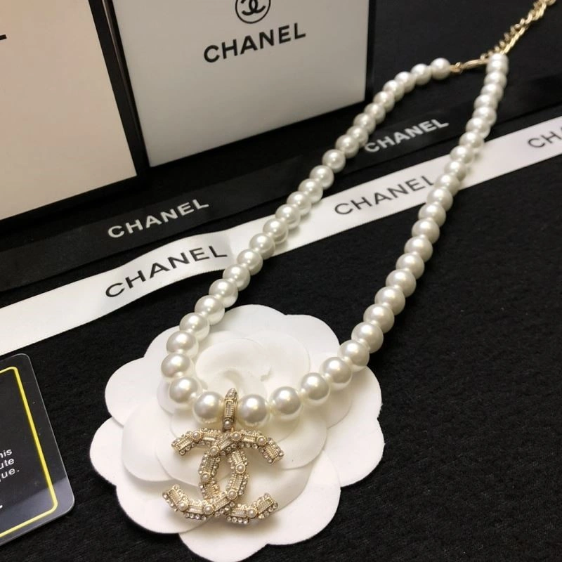 Breathable Chanel Necklaces 222148