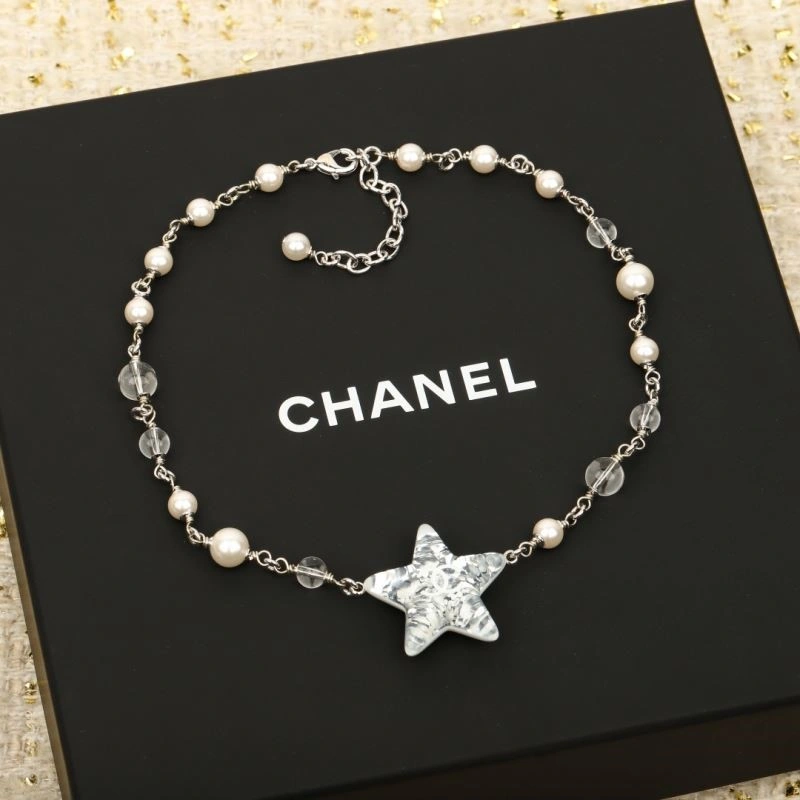 Contemporary Chanel Necklaces 222133