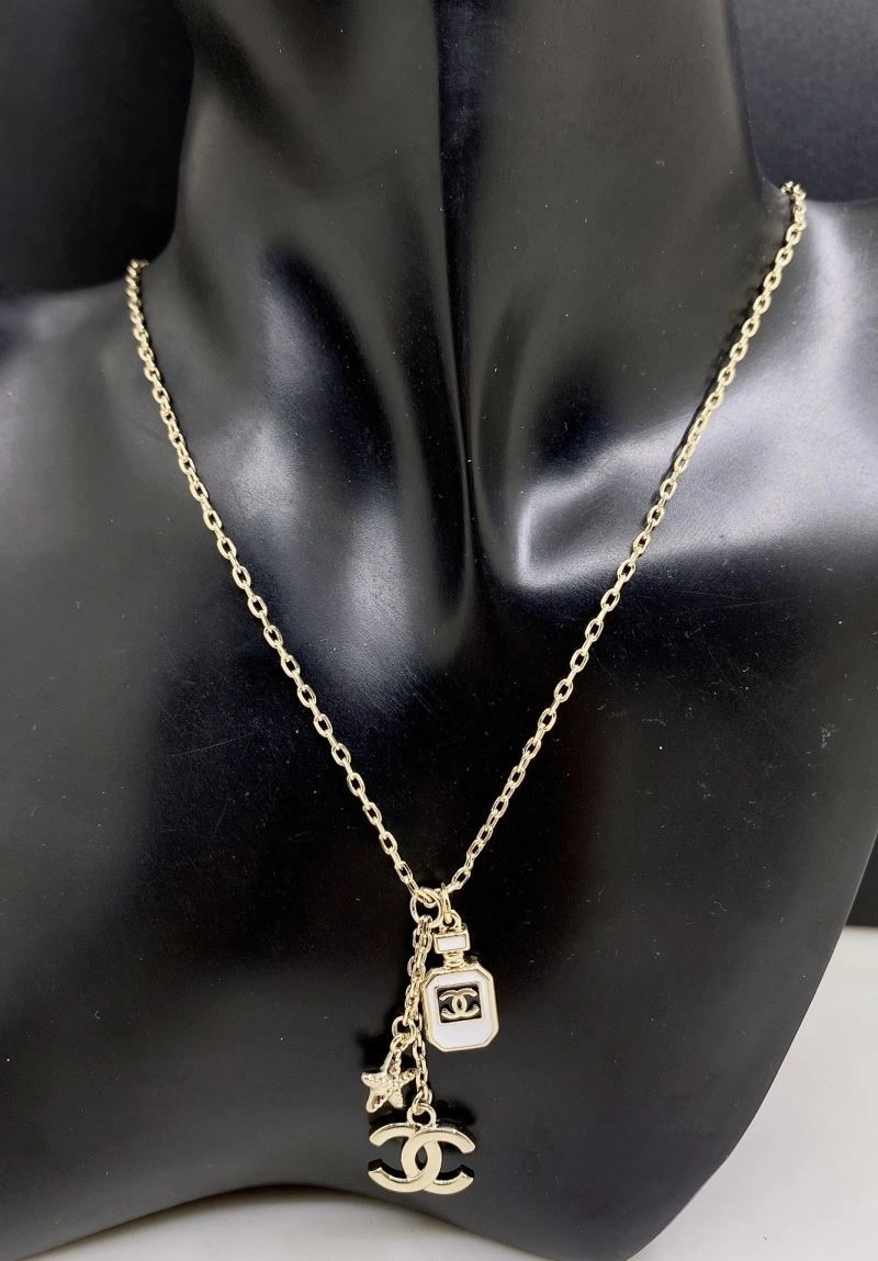 Supportive Chanel Necklaces 222124