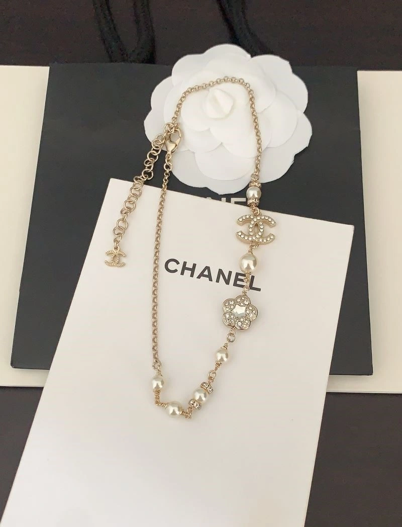 Chanel Necklaces Colorful 222111